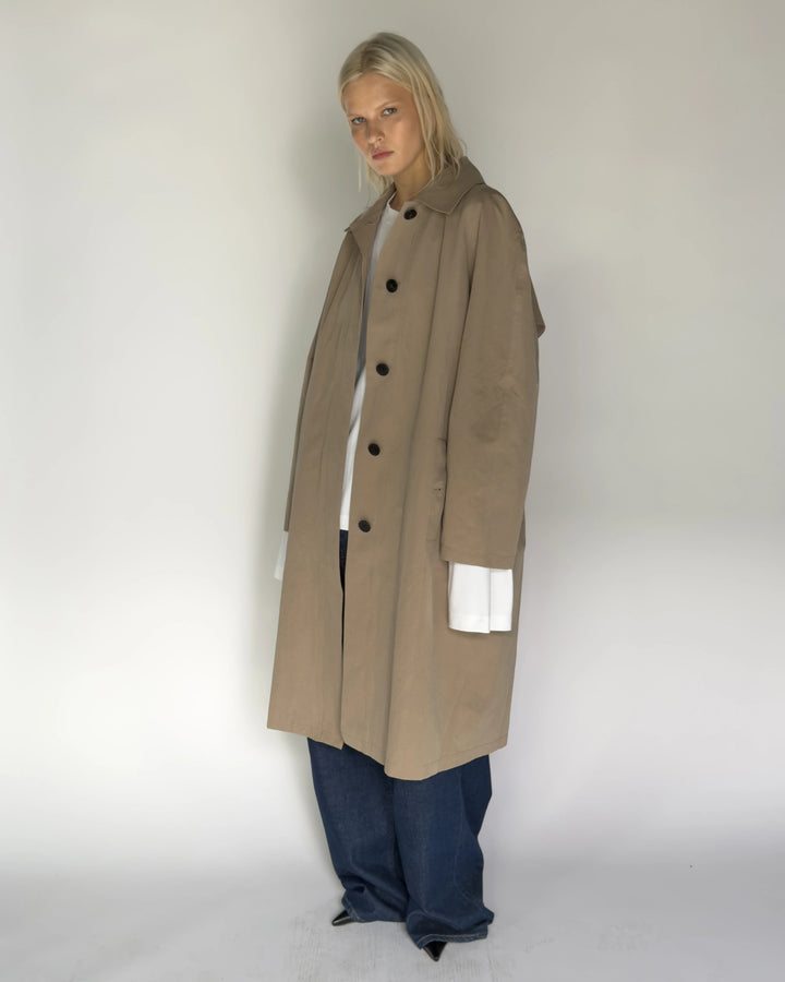 Trench Coat "Veil"