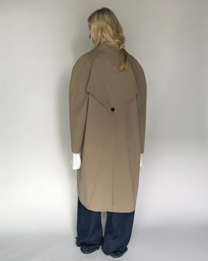 Trench Coat "Veil"