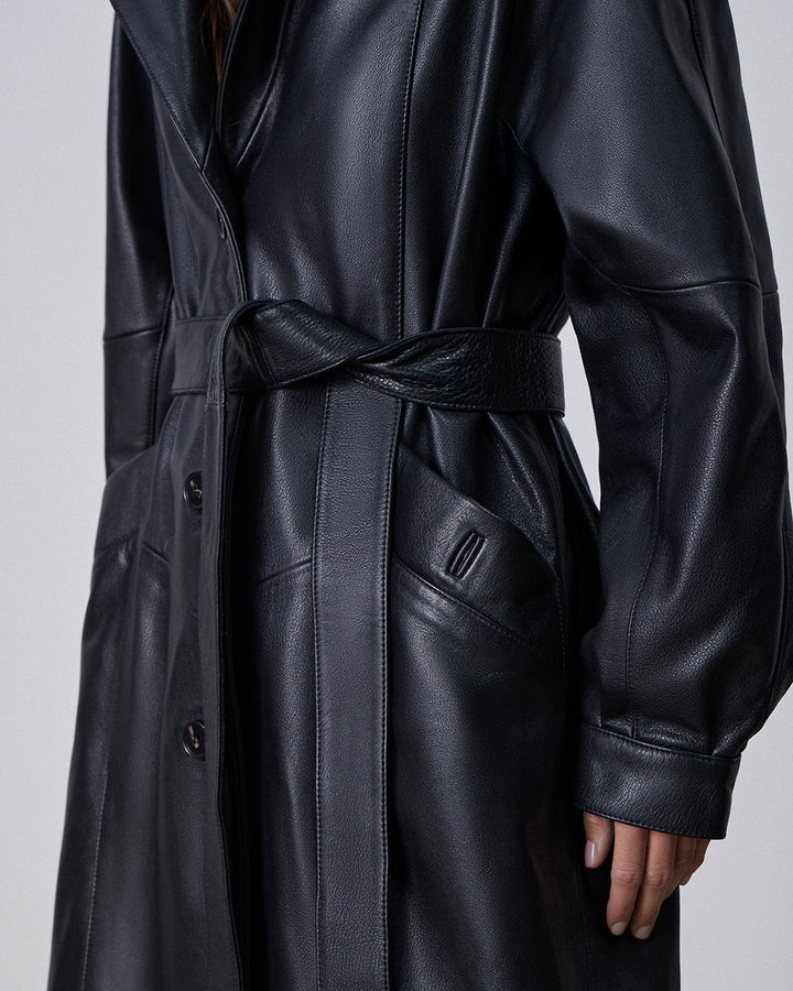 Trench coat "Unbelievable"