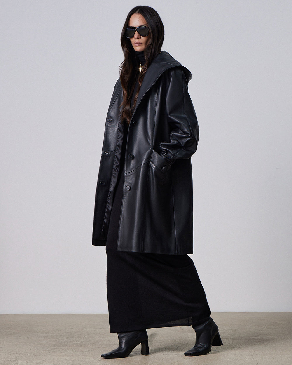 Trench coat "Unbelievable"